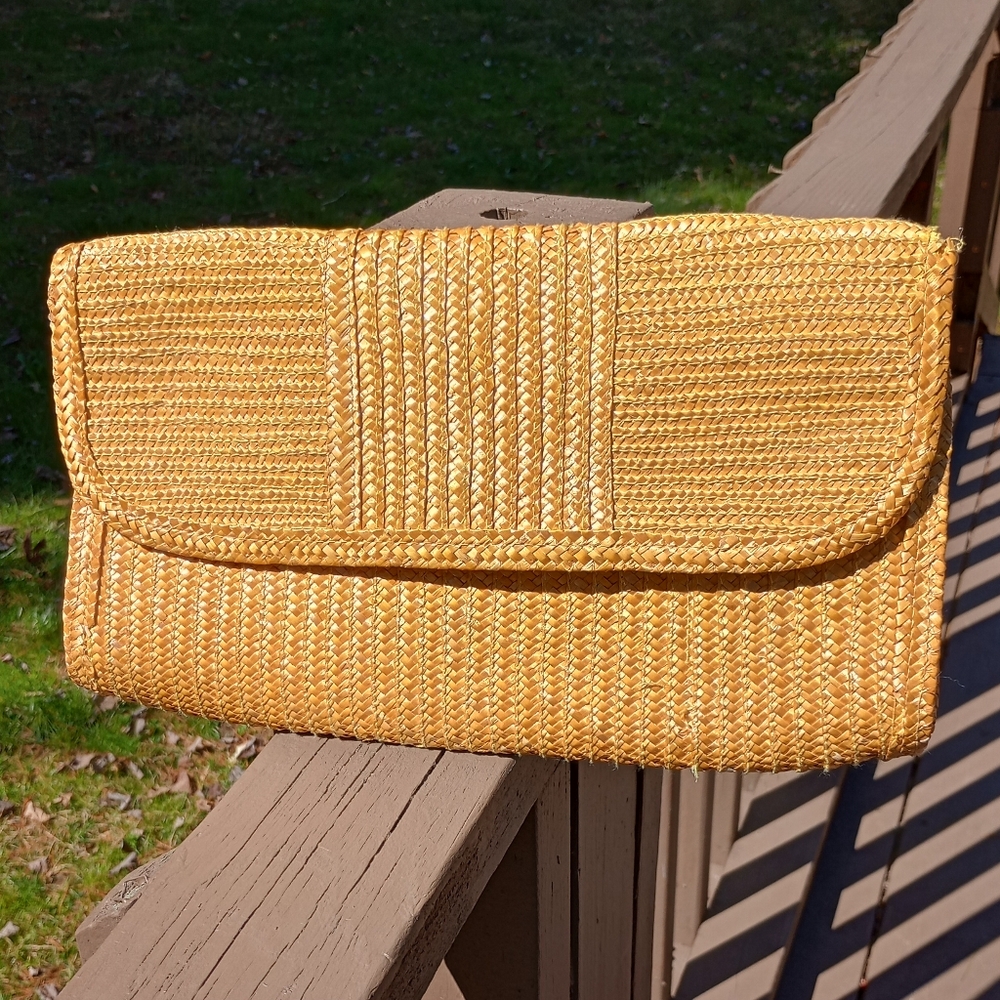 Vintage Straw Clutch